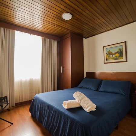 Apartamentos Galerias Богота Екстер'єр фото