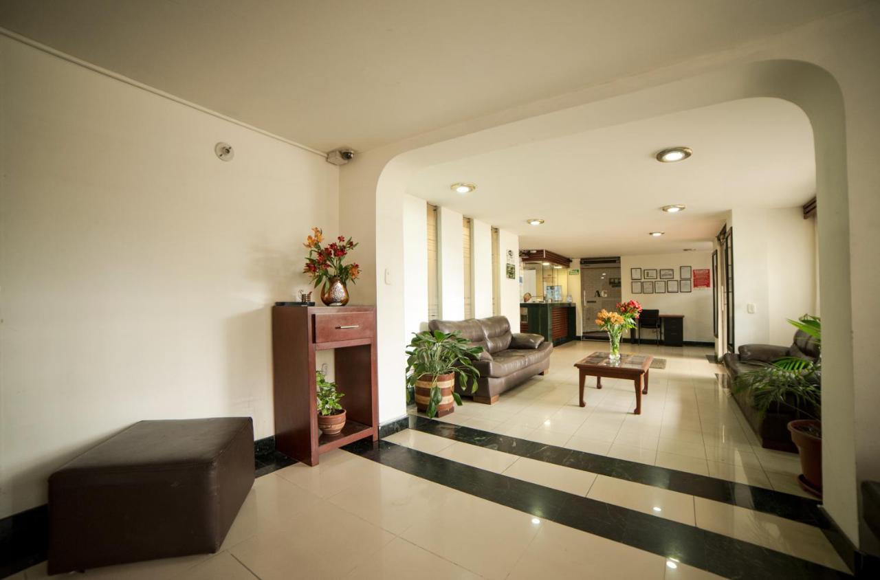 Apartamentos Galerias Богота Екстер'єр фото