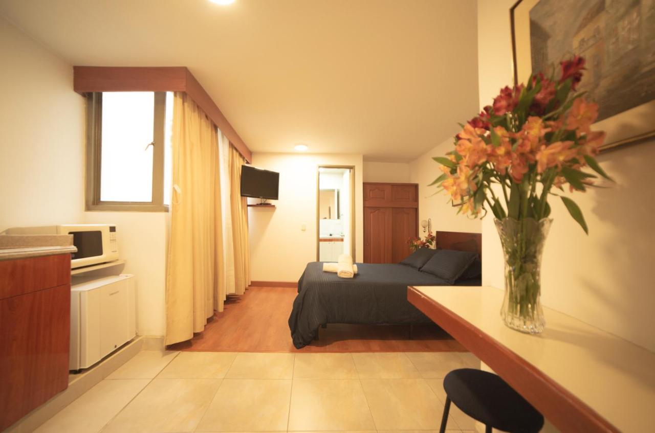 Apartamentos Galerias Богота Екстер'єр фото