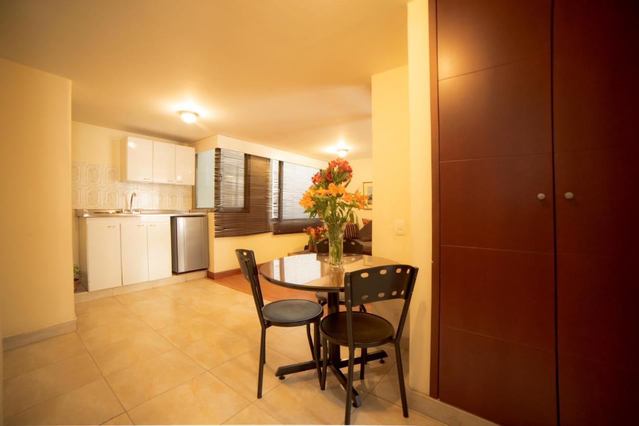 Apartamentos Galerias Богота Екстер'єр фото