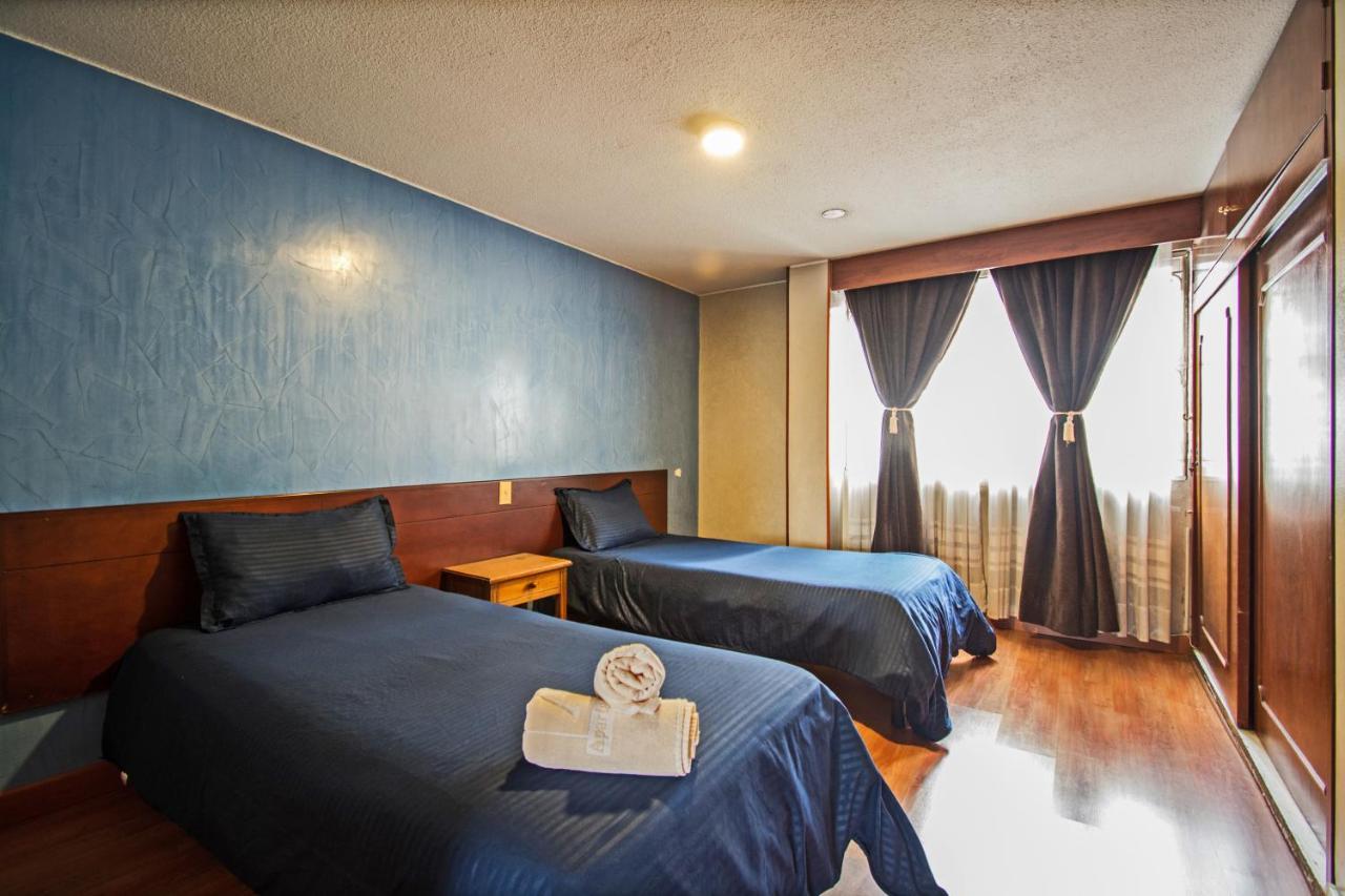 Apartamentos Galerias Богота Екстер'єр фото